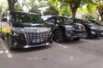 Luxury Car Rental